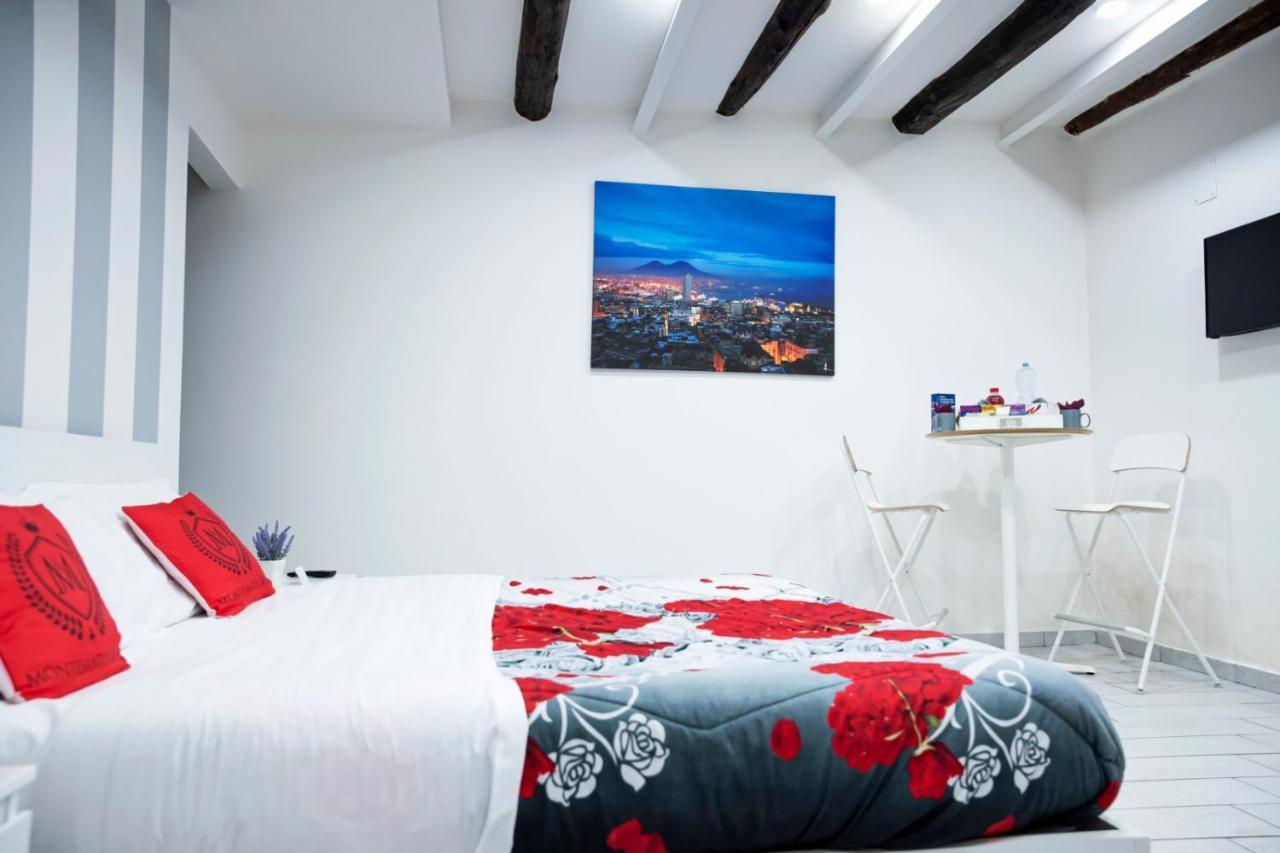 Montesantogroup Holiday House Наполи Екстериор снимка