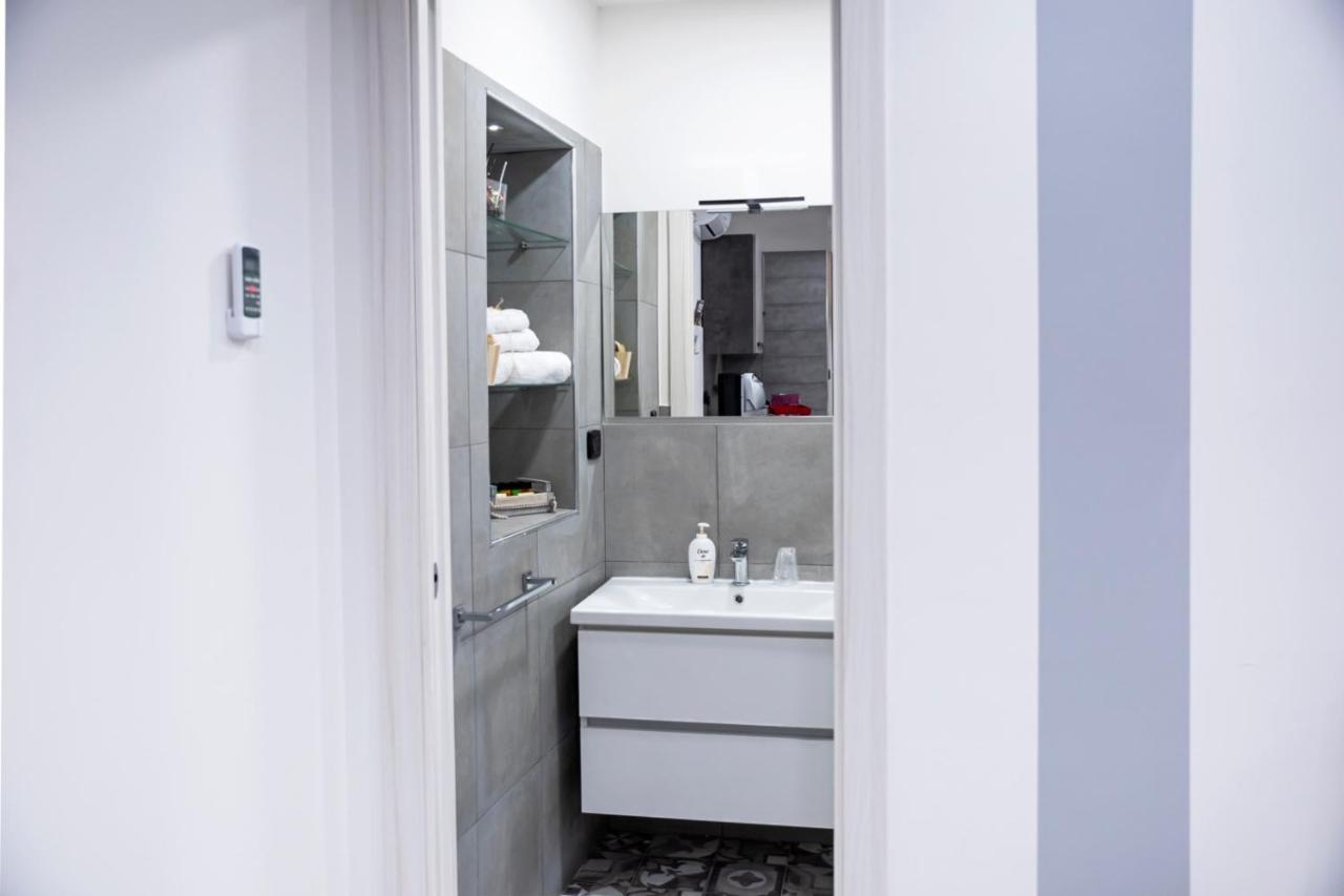 Montesantogroup Holiday House Наполи Екстериор снимка