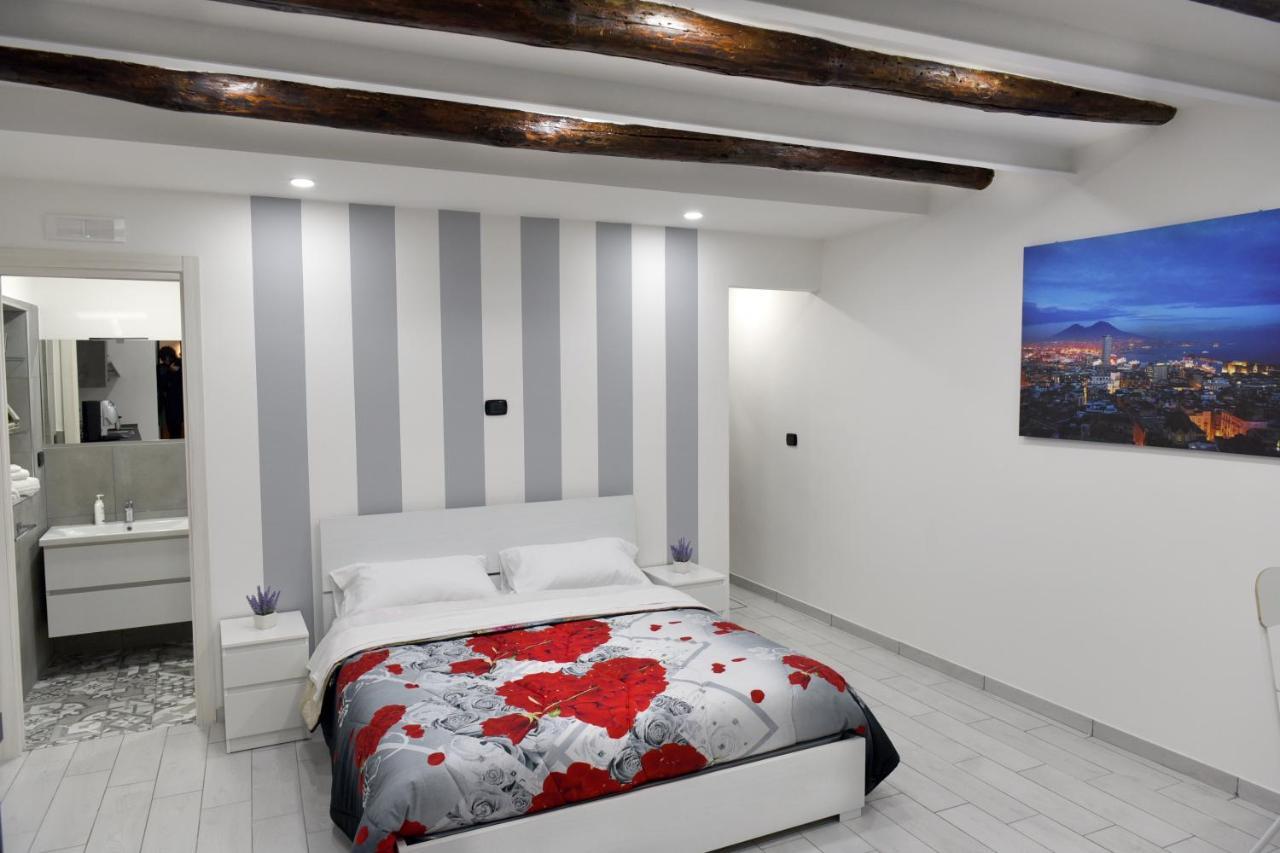Montesantogroup Holiday House Наполи Екстериор снимка